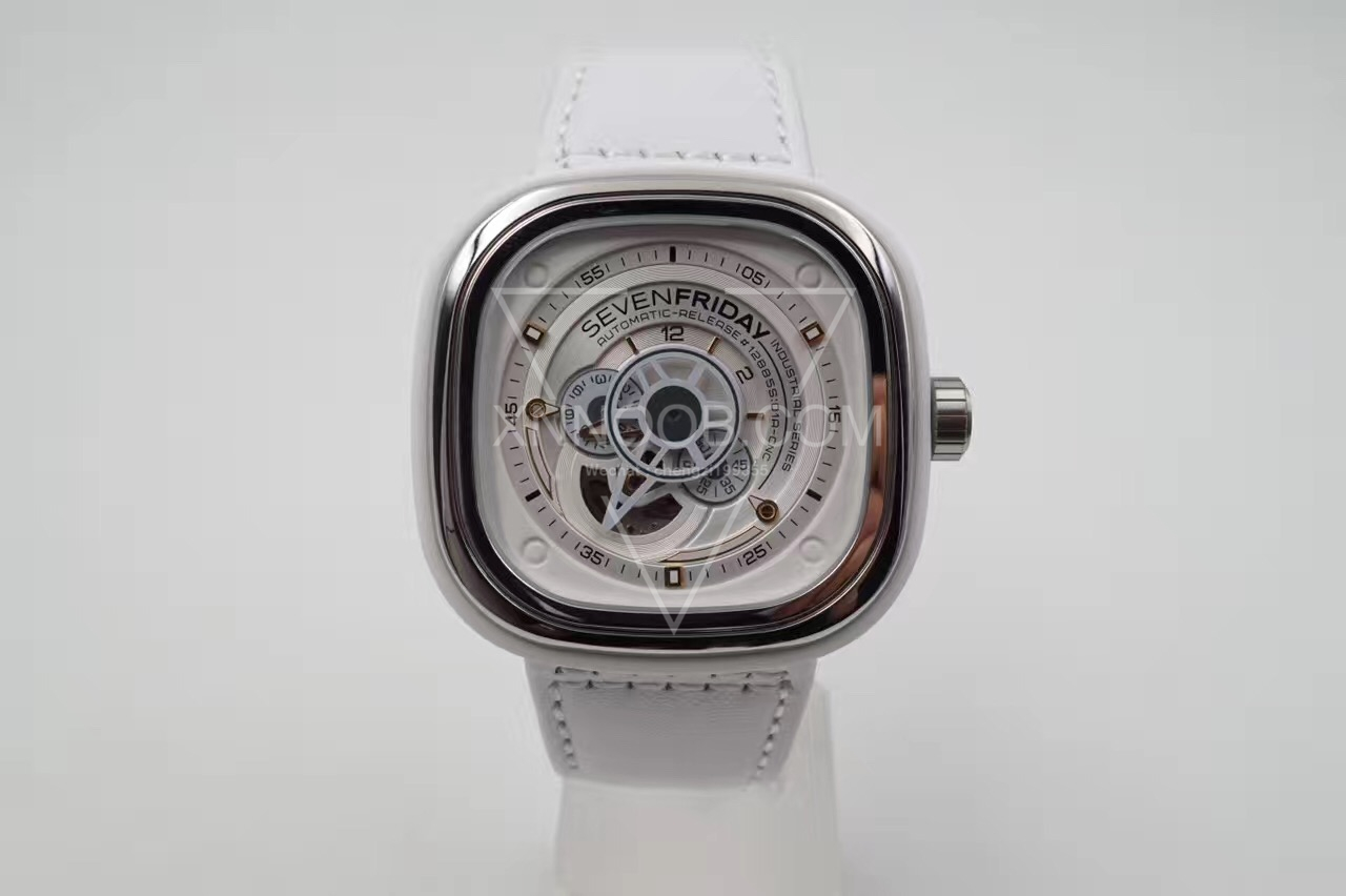 SevenFriday七个星期五P系列 方形自动机械表