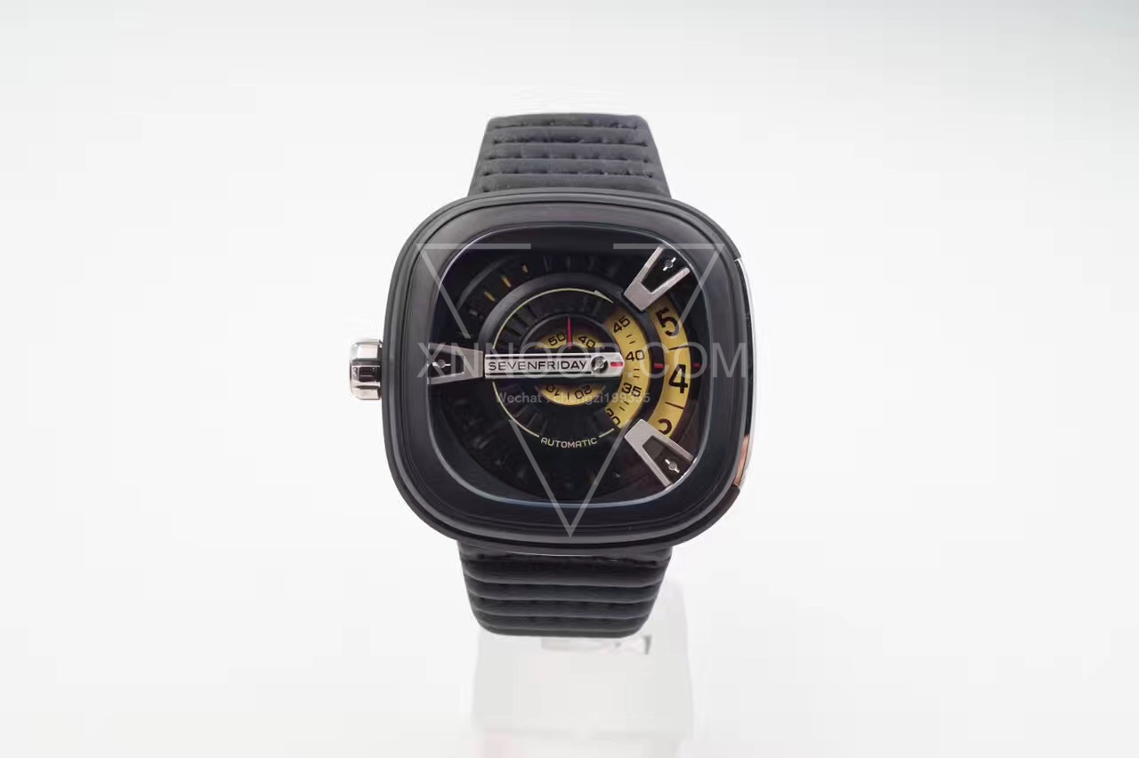SevenFriday七个星期五M系列 方形自动机械表